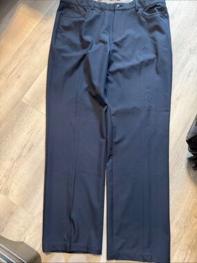 Greg Norman flex waist  golf pants size 38/32